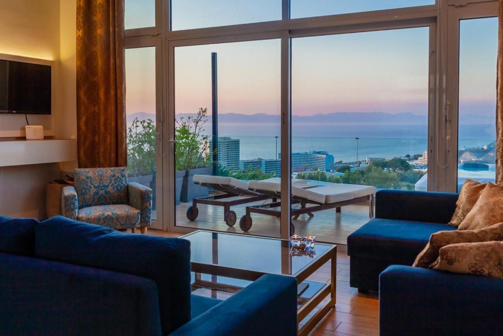 Appartamento Flyviewflatsgold Privatehottub With Seaview Ixia  Esterno foto