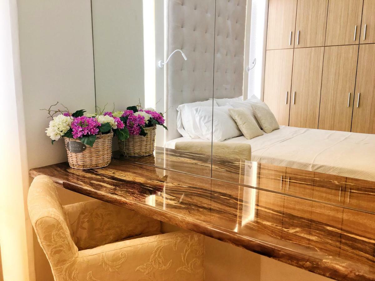 Appartamento Flyviewflatsgold Privatehottub With Seaview Ixia  Esterno foto